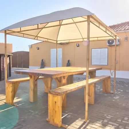 Charming 4-bed In Villa *